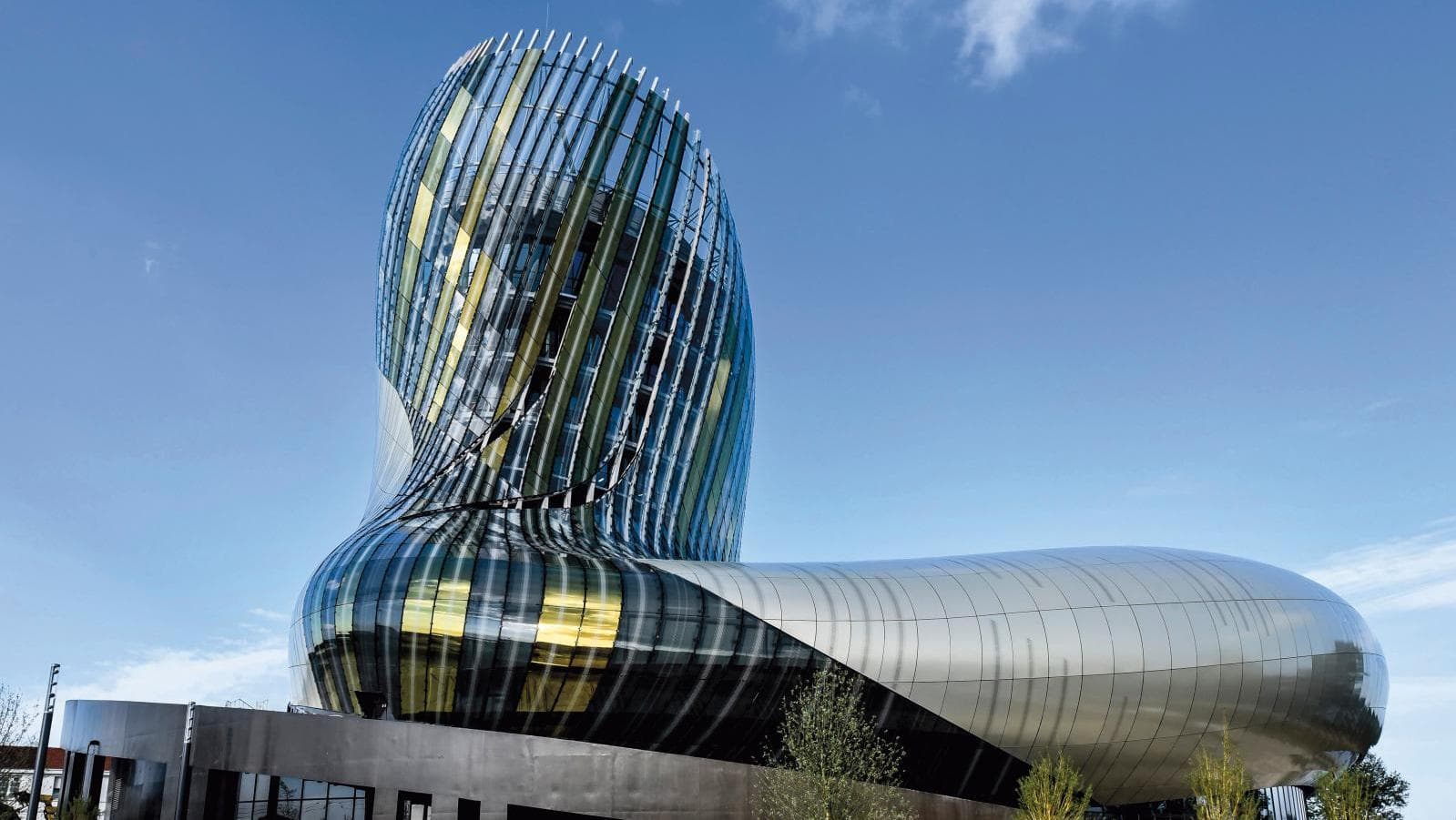 Latitude 20 à la Cité du Vin : Le Guide Gourmand et Expert